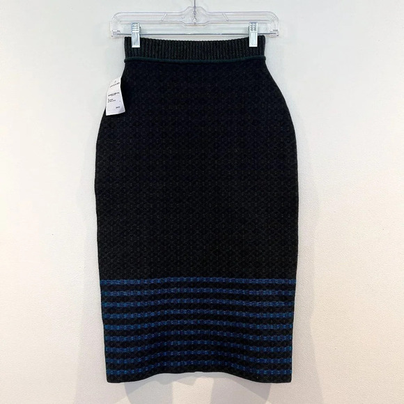 Victoria Beckham Designer Knit Preppy Classic Striped Mini Pencil Skirt S NWOT - Picture 2 of 10